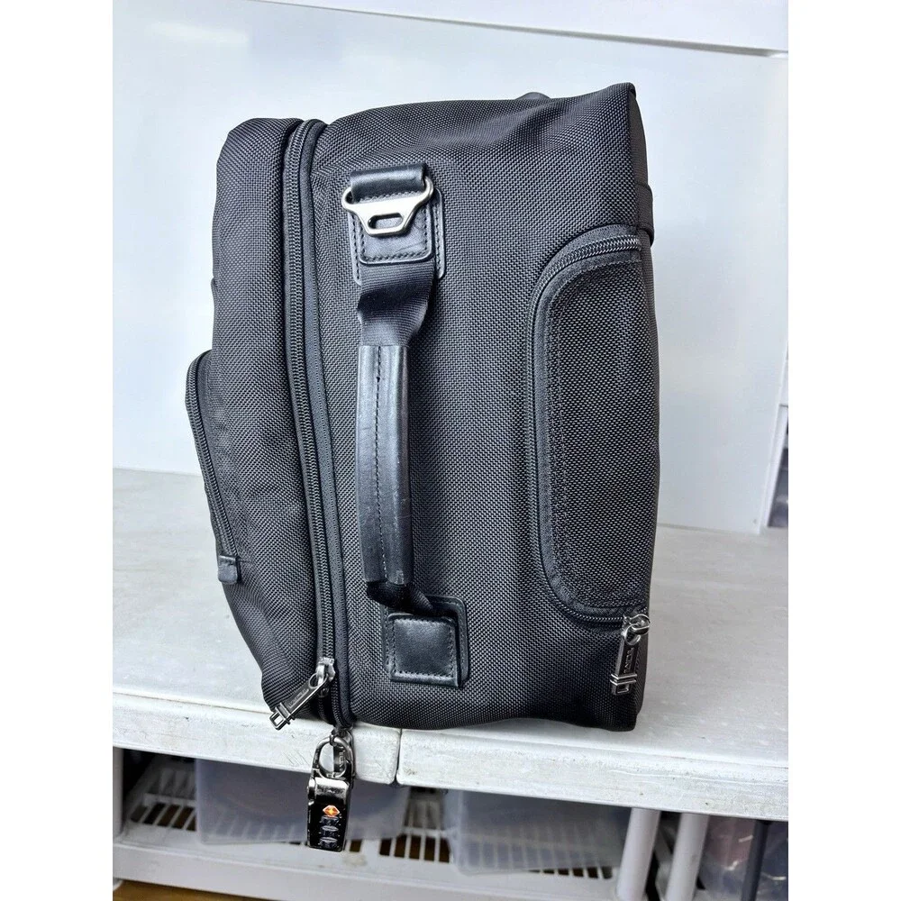 Tumi Alpha Bravo Bremerton Roller Duffle Wheeled Bag Nylon Carry On Black